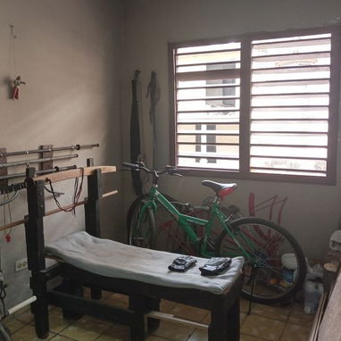 Vendo o cambio x dos, una mediana y otra pequeña con todo lo necesario para una persona. - Img 122249763