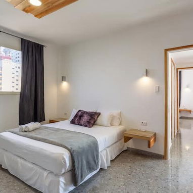 🛏️❄️ Apartamento de Lujo de 4 Habitaciones y 3 Baños con Vista al Mar en el Vedado REF 1227 🎁 - Img 72026750