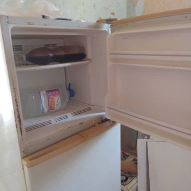 Juego sala, aire acondicionado, Refrigerador Daytron - 5/6