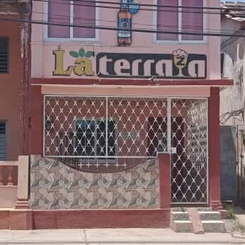 Vendo negocio vacío en excelente precio en Batabanó - 2/2