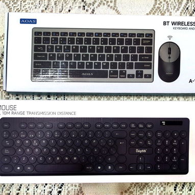 Teclados inalámbricos con mause con pilas doble y triple AAA. Solo un puerto USB para los dos - 3/3