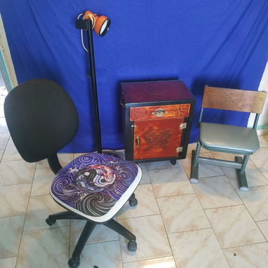 Para tatuar: 2 maquinas rotativas,sillas,lámpara,mesa de trabajo, guantes, agujas,tintas etc - 5/7