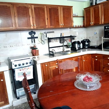 🔥 Casa en venta en Diez de Octubre – cómoda, funcional y lista para habitar - Img 124892589