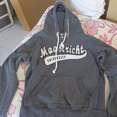 Sudadera con Gorro - 2/2