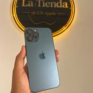 Teléfono o celular IPhone 12 Pro max - Img 57618705