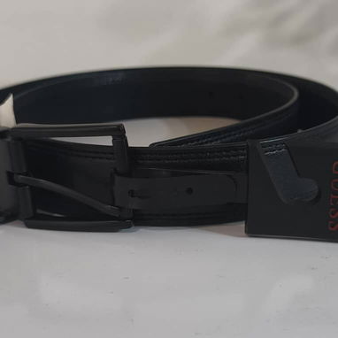 Citnos de vestir de hombre de excelente calidad.Cintos Calvin Klein, Tommy Hilfiguer, Michael Kors, Levi's y Guess 30USD - 2/10