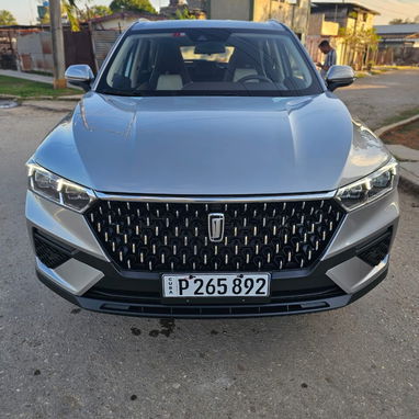 Vendo o negocio vestune 77 del 2024 5 mil kilómetros - Img 89003858