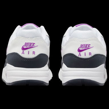(X)  Zapatillas Nike Air Max 1 en blanco, negro y morado  $83.00 - 2/3
