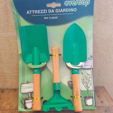 Herramientas de jardinería súper útiles para protección y mejor trabajo - Img 122079716