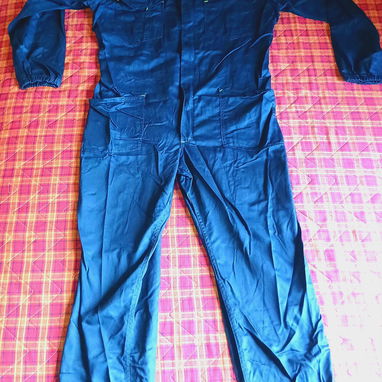 SE VENDE ROPA DE TRABAJO Y EQUIPOS DE SEGURIDAD NUEVOS - Img 122220296