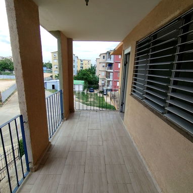 Apartamento 2 habitaciones en Embil, Boyeros | 76,59 m², balcón y clósets nuevos - 3/10