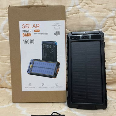 Power bank de 15000 mah + panel solar - Img 125494821