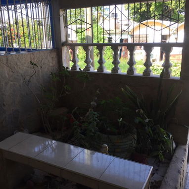 VENTA DE CASA INDEPENDIENTE - 7/10