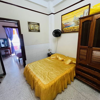 🏠Se renta apartamento céntrico en los altos de Obispo,a unos pocos metros del Centro histórico de la habana y Floridita - Img 114497746