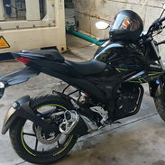 Moto suzuki gixxer 150cc nueva con certifico, chapa y casco - Img 55177711