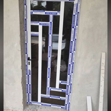 Venta de puertas y ventanas 👍🏽👍🏽 - 7/10