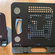 Base para laptop con soporte para celular - Img 58192517