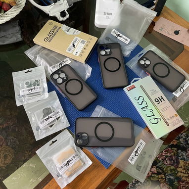 Tengo disponibles todos los accesorios disponibles para su celular iPhone Serie 15, toda la serie hasta el Pro Max!! - 3/10