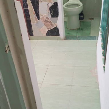 🏡 ¡EN VENTA CASA BIPLANTA EN CENTRO HABANA! - 7/10