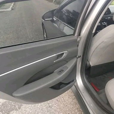 Renta car en cuba carros con buen confort - 9/10