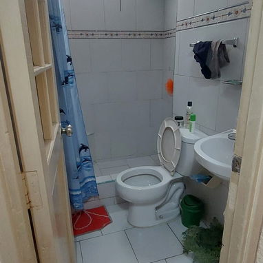 6500 (vacio) apto en el vedado hubicado en G entre 9na y calzada - Img 125235536