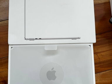 Apple Laptop MacBooks pro M3 Pro 14,2 pulgadas - Img 63099540