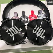 Audífonos tipo casco JBL nuevos ! - Img 56227823