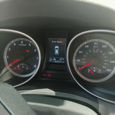 Vendo Hyundai Santa Fe 2016, de 7 plazas - Img 124747006