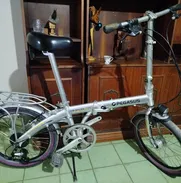 Vendo bicicleta 20 alemana. Plegable de aluminio. 8 velocidades Shimano. 200 USD - Img 50438219