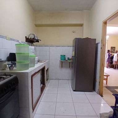 Vedado 70 mil apt 4 ctos garaje  1er piso linea y 10 - 6/9