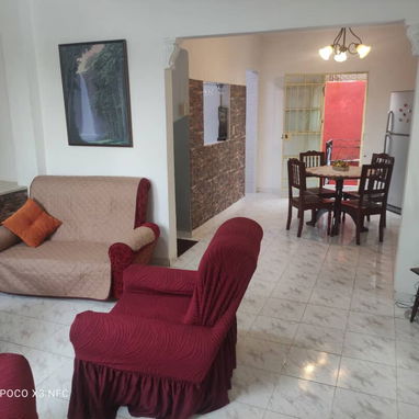 Ref#90. Espectacular biplanta en altos con 3 cuartos en excelente zona de Playa!!!! Con respaldo electroenergėtico!!!!! - 6/10
