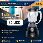 Batidora con vaso plástico, mensajería gratis para toda la Habana - Img 56039207