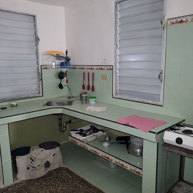 #248 🏡✨ VENTA DE CASA  BIPLANTA INDEPENDIENTE EN PLAYA 📌 _Principio de Buena Vista, Cerca de 60 y 62. Puerta de calle. - 7/10