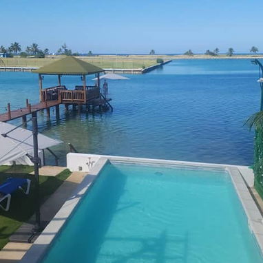 📱 Celebra en Santa Fe: Casa con Piscina y Acceso Directo al Mar - Img 118238154