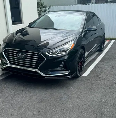 Vendo o negocio Yhunday sonata del 2019 importado - Img 70738875