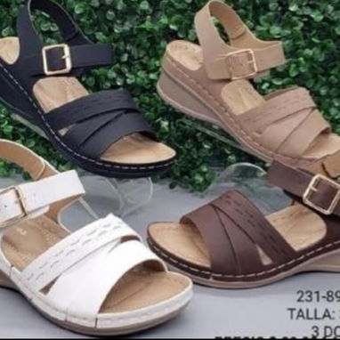 Sandalias de mujer a 26 USD y chancletas tipo sandalias a 22 y a 16 - Img 123155774
