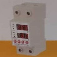 Protector de Voltaje Inteligente Tipo Breaker (110V y 220V) - Img 56393783