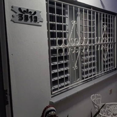 Vendo casa amplia pero sin garaje en SMP - cerca Ave de Ciudamar - Paco - Img 120359551