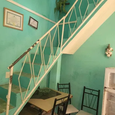 Venta de casa puerta de calle en el Reparto Rocafort - Img 121913747