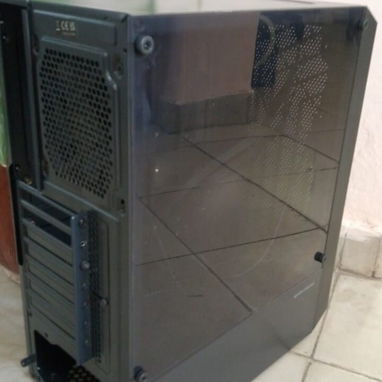 ❗❗OFERTA❗❗ CHASIS MARS GAMING - TORRE DE PC CON ACRILICO LATERAL - CASE EN 45 USD O AL CAMBIO - Img 125003633