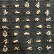Joyas de oro y plata anillos, cadenas, aretes, piercings, dijes, dormilonas, manillas, tobilleras - Img 39498322