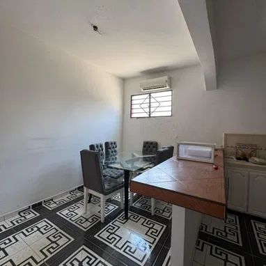 Vendo casa en el vedado no se va la luz - 8/10