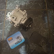Compresor de AC y medidor de temperatura con sus accesorios. - Img 55899761