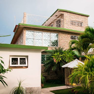 🗺️Casa Familiar Amplia con Piscina Privada en La Habana - Img 117305065