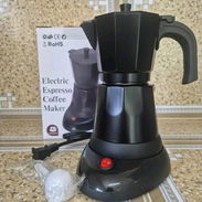 Cafetera electrica 6 tazas - Img 56214356