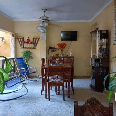 🏡 HOSTAL “MIMI” | ALOJAMIENTO COLONIAL EN EL CORAZÓN DE TRINIDAD - 10/10
