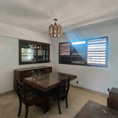 GG-112 🏛️ ¡PROPIEDAD ICÓNICA EN SANTOS SUÁREZ: ESPACIO, PRESTIGIO Y NEGOCIO! 🏘️✨ - Img 119695597