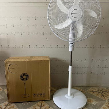 Ventilador de pedestal recargable - 2/2