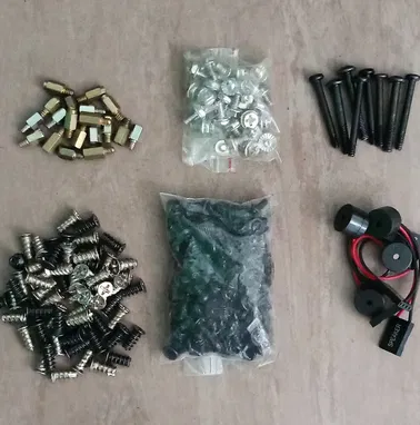 FILTROS, TORNILLERIA, BOTONES DE ENCENDIDO, CABLES, BUZZER, ETC - Img 82748984