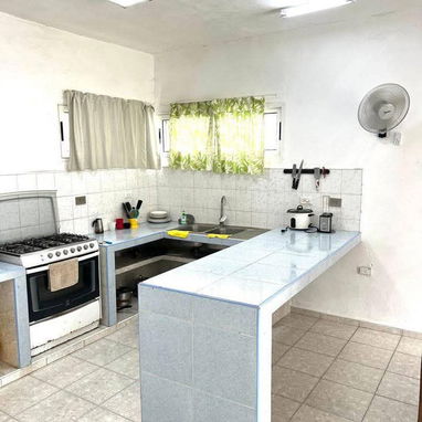 [Confort Rentals] Casa con Piscina en Guanabo – Vista al Mar - Img 117161519
